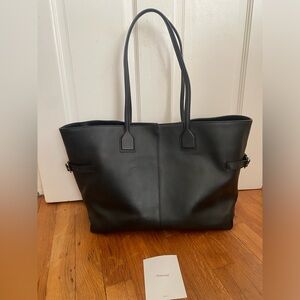 Flattered Lesley Tote